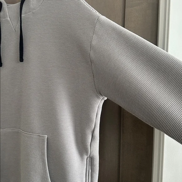 Peloton Gray Ribbed Pullover Hoodie Side Zip Split Hem Size M - Picture 7 of 13